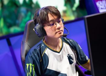 League of Legends: Not yet played the final match, CoreJJ asked fans for advice 'Which Pho is the best in Vietnam?' 2