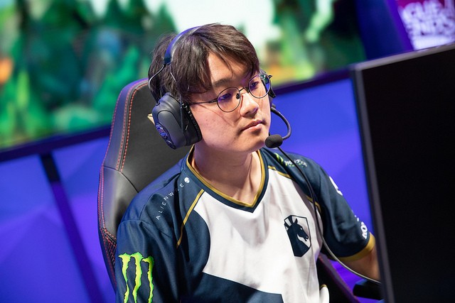 League of Legends: Not yet played the final match, CoreJJ asked fans for advice 'Which Pho is the best in Vietnam?' 6