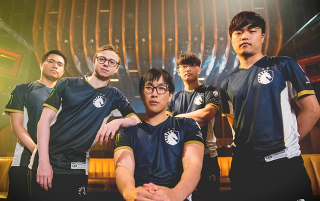 League of Legends: Not yet played the final match, CoreJJ asked fans for advice 'Which Pho is the best in Vietnam?' 2