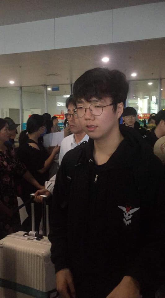 League of Legends: MSI 2019 - SKT has been present in Vietnam this afternoon and ready for the upcoming match with G2 Esport 9
