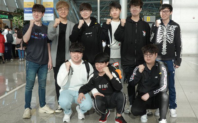 League of Legends: MSI 2019 - SKT has been present in Vietnam this afternoon and ready for the upcoming match with G2 Esport 11