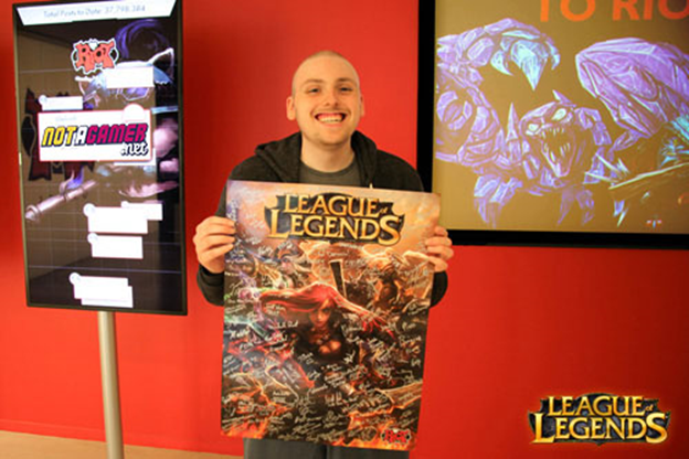 League of Legends: Mecha Kingdoms Jax has recalled a very meaningful story about an extraordinary boy 5