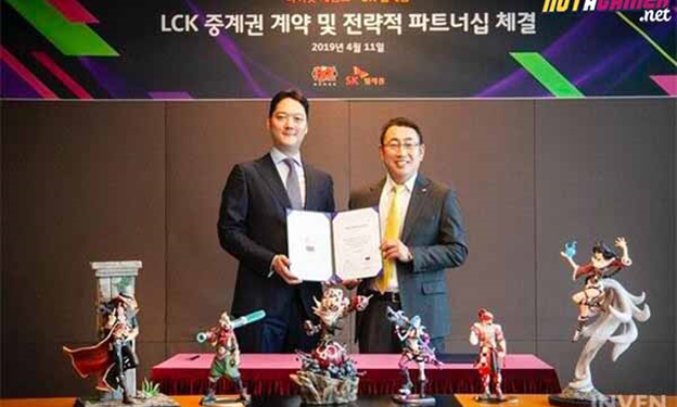 League of Legends: Park Jun-kyu, CEO of Korean Riot Games has just passed away 1