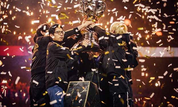 League of Legends: Doinb revealed a list of 5 champions who will own the Worlds 2019 skins 1