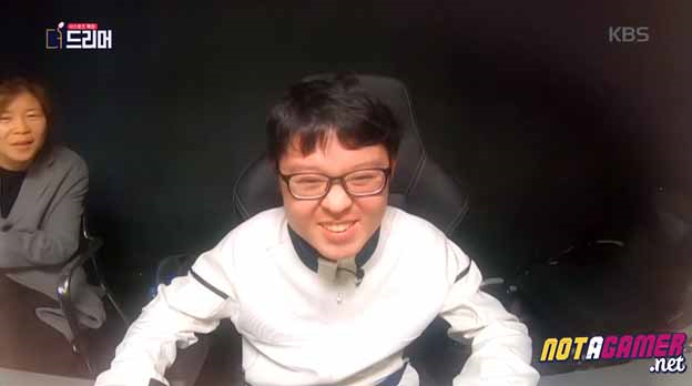 League of Legends: Faker has Cancelled His Stream Schedule to Solo with A Disabled Boy 4