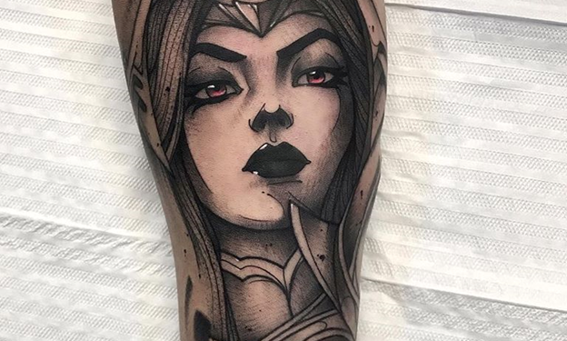 When League of Legends players show affection for Riot Games by tattooing champions on their hands 1