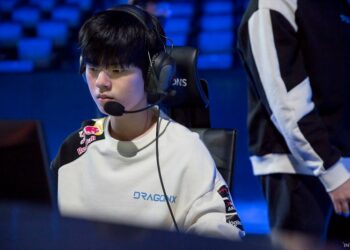 League of Legends: Super ADC Deft reached 1500 kills in the match between DRX and KT Rolster, just only 90 more kills points to break Uzi' record. 3