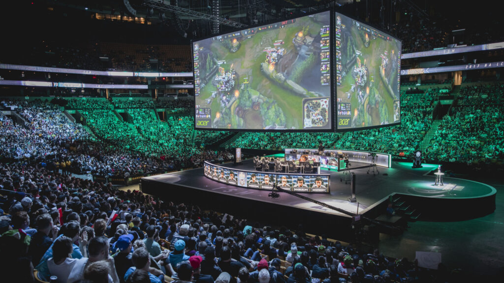 Riot get criticized for "very disappointing" LEC and LCS drops 2020 2