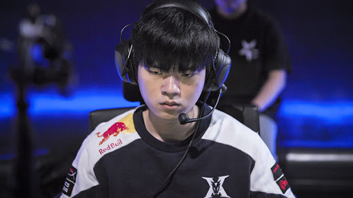 League of Legends: Super ADC Deft reached 1500 kills in the match between DRX and KT Rolster, just only 90 more kills points to break Uzi' record. 2
