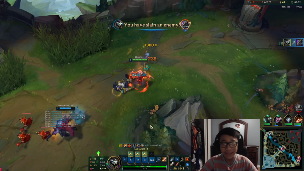 A 13-year-old player hit Challenger after 8 years playing League of Legends!!! 4