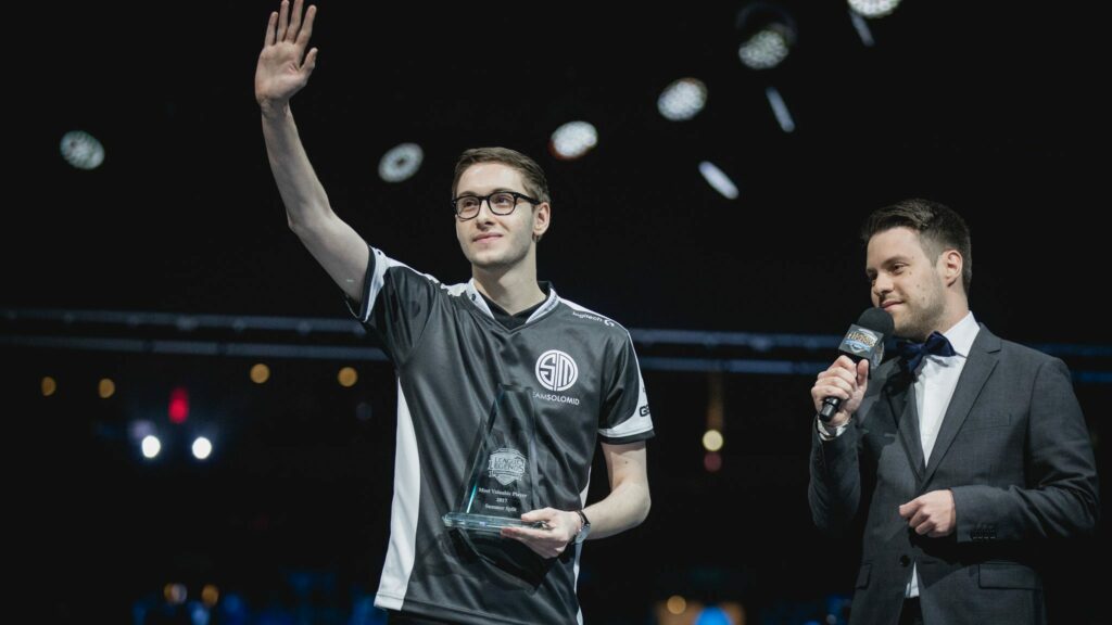 After 8 years, Bjergsen is finally leaving TSM 9