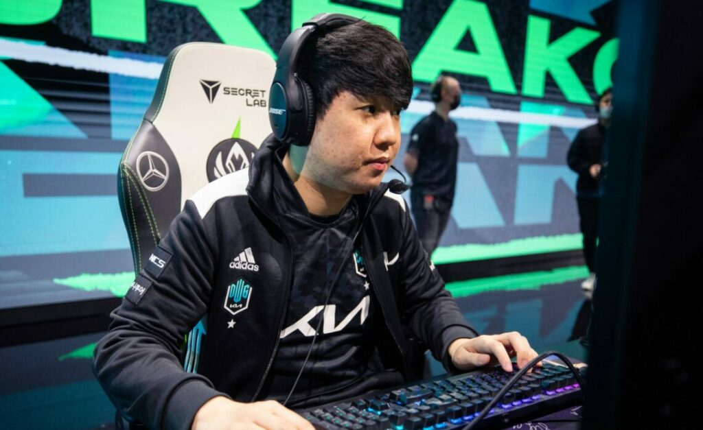 DK Khan might have a maximum of 10 games left before retiring from professional gaming 5