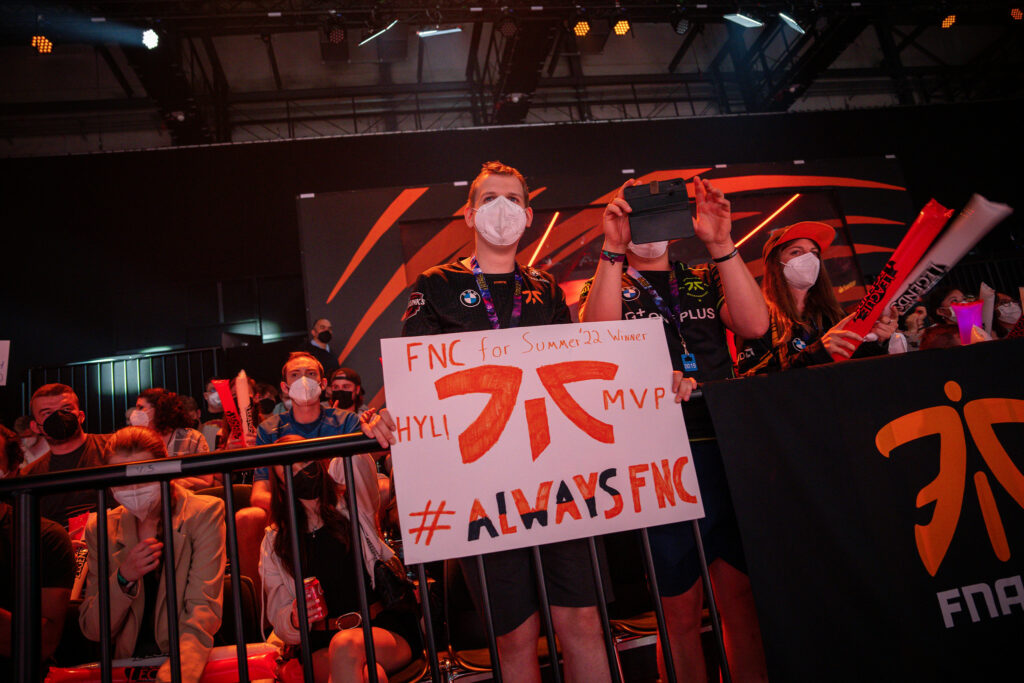 Fnatic’s team tested positive for COVID-19 just 5 days before Worlds 2022 1