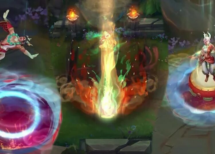 League of Legends: Players redesigned the Riven model in the game as ...